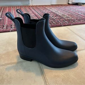 Navy Blue Ankle Rainboots